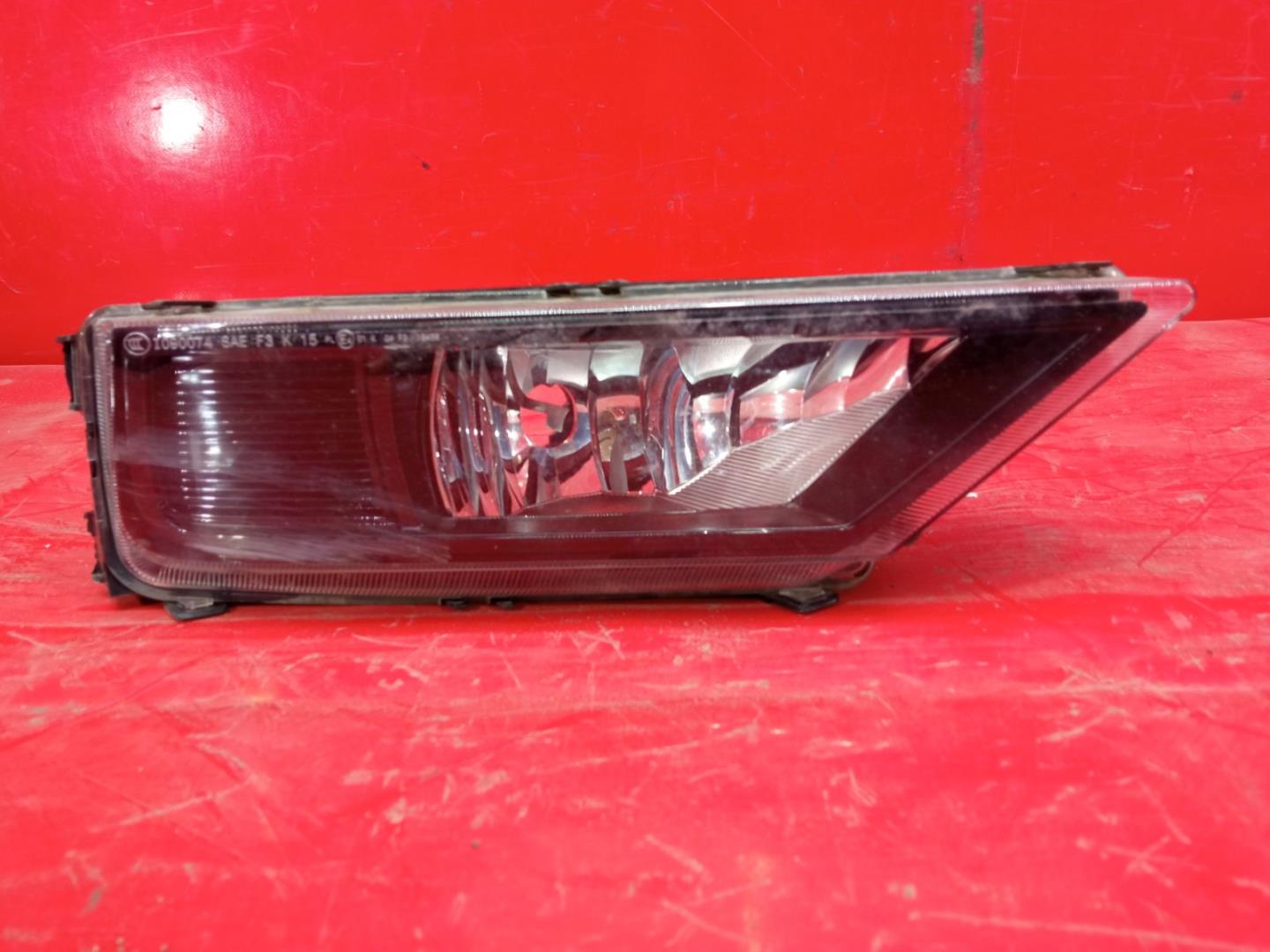 Фара противотуманная