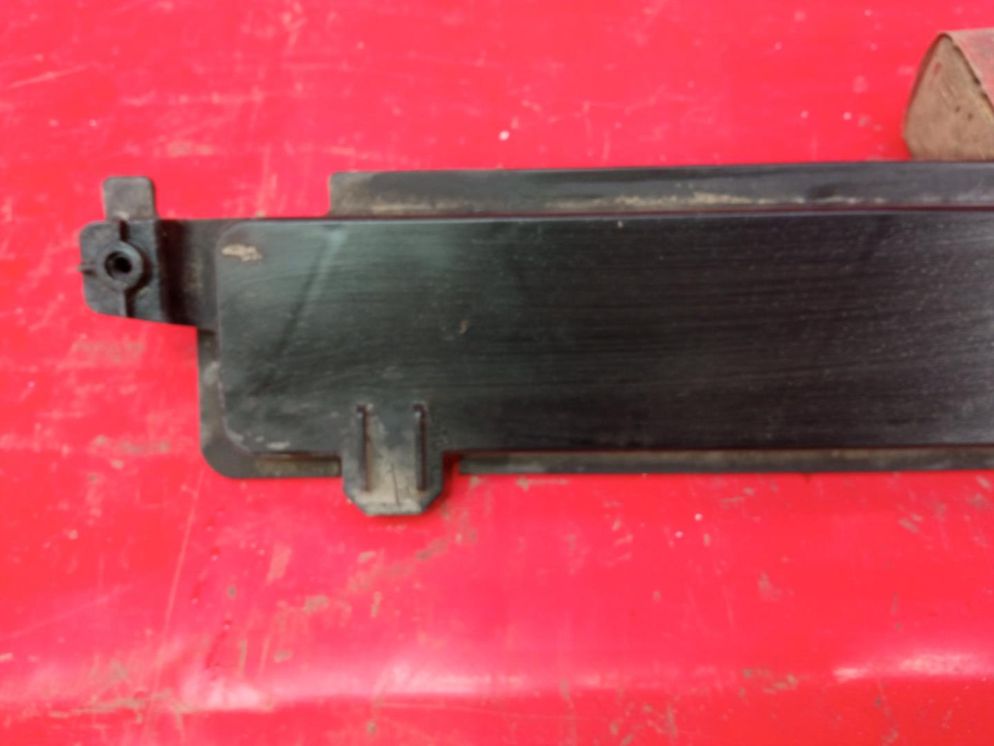 Кронштейн крепежный вспомогательный (разного назначения)