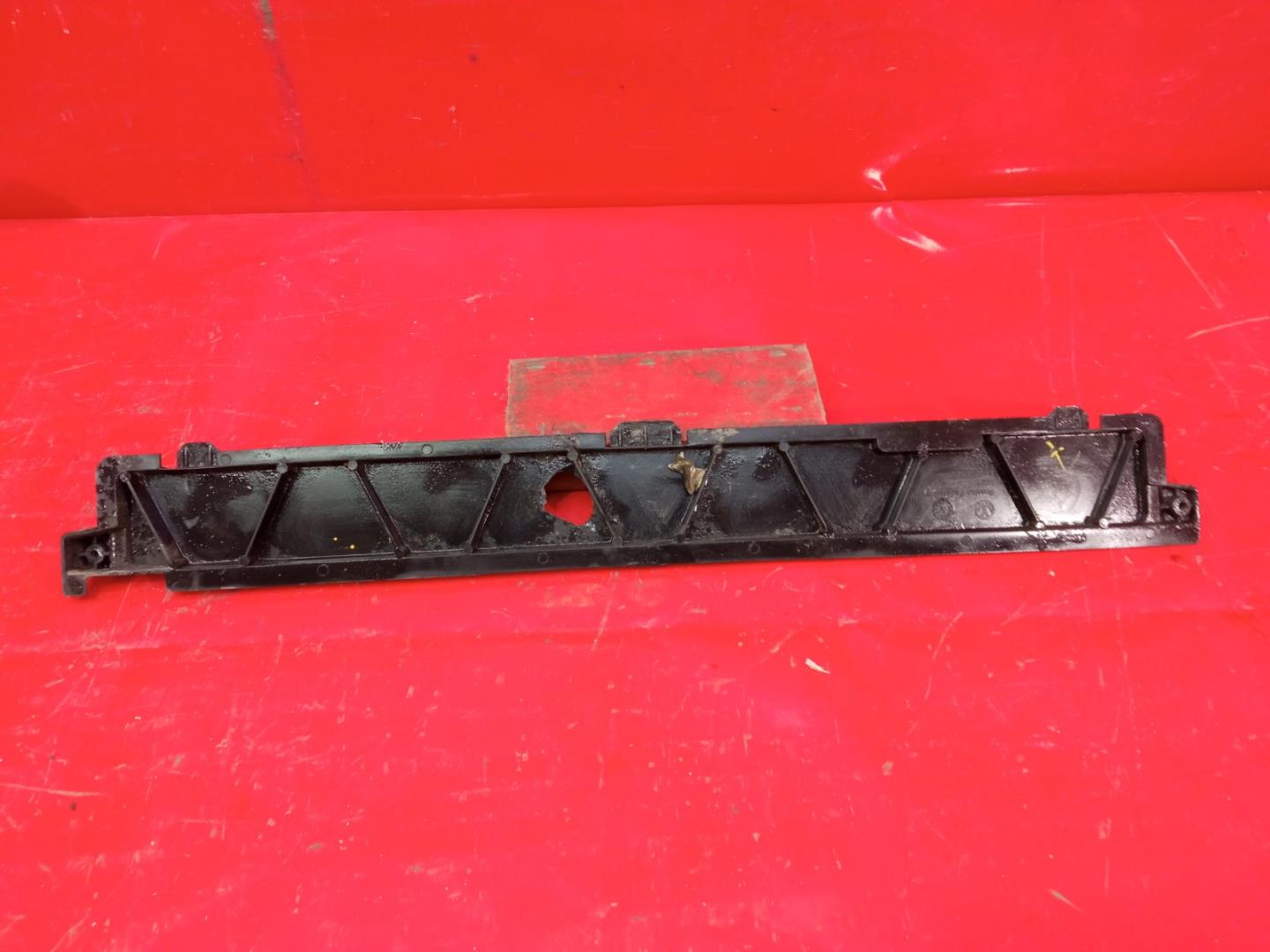 Кронштейн крепежный вспомогательный (разного назначения)