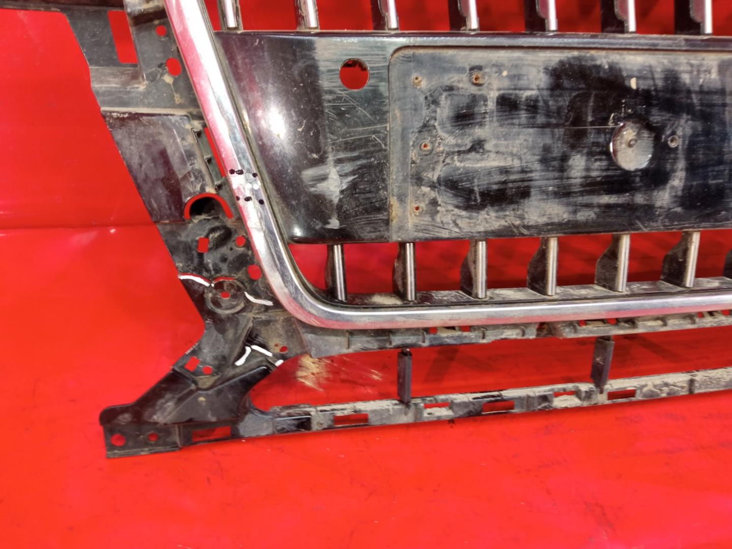 Решетка радиатора