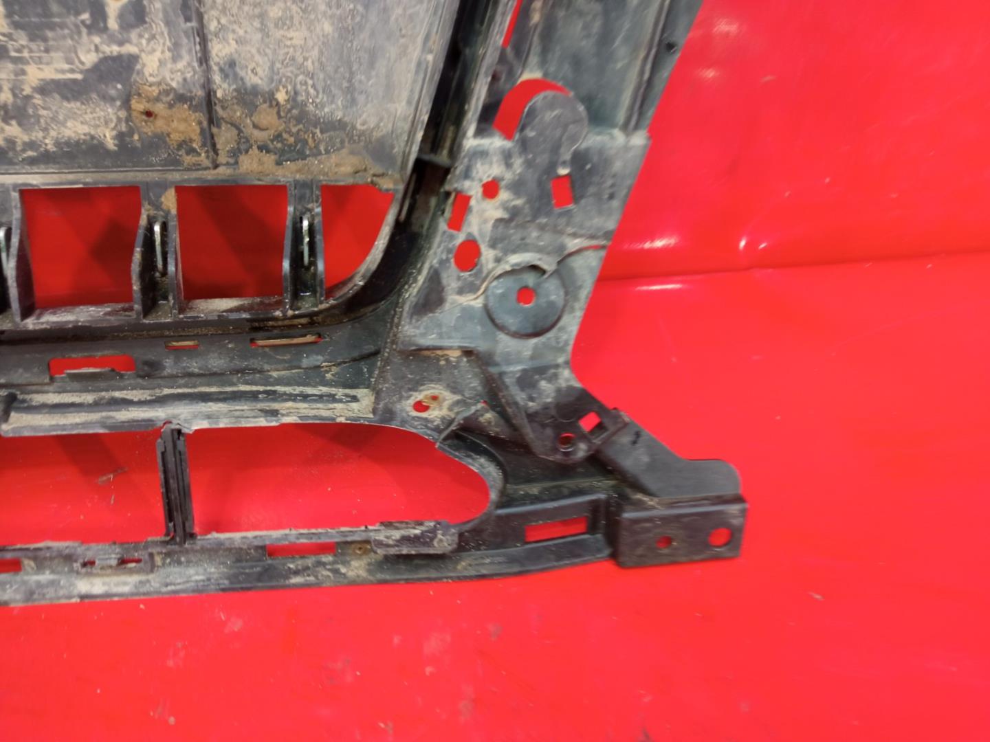 Решетка радиатора