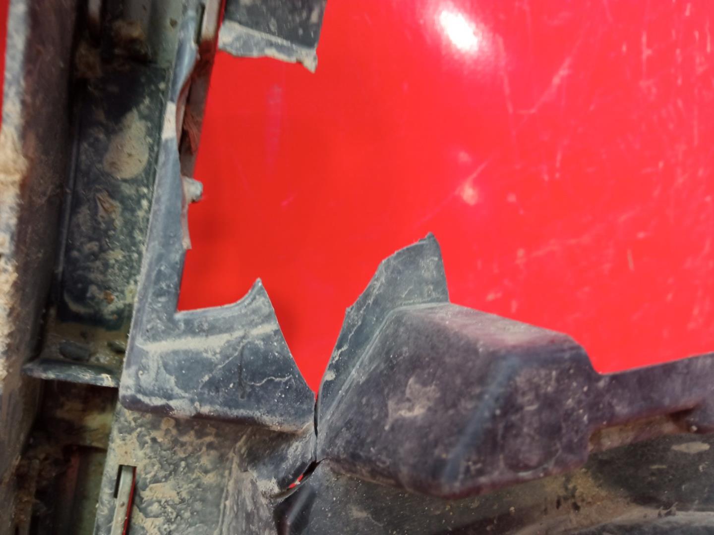 Решетка радиатора