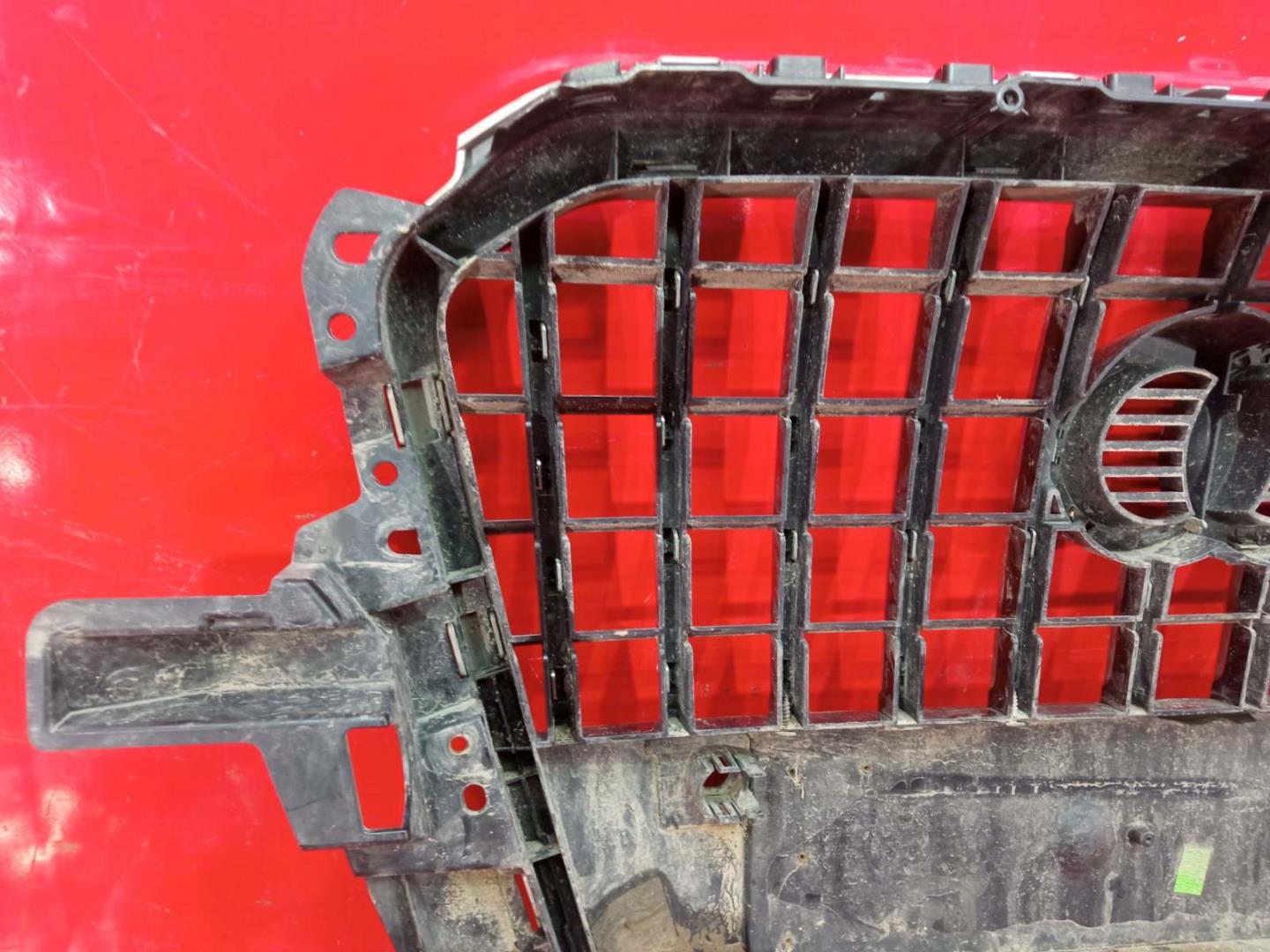 Решетка радиатора