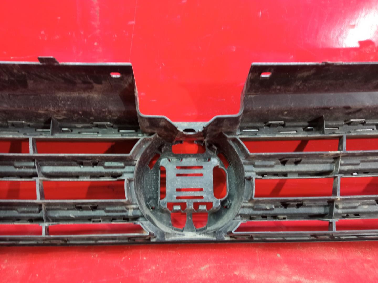 Решетка радиатора