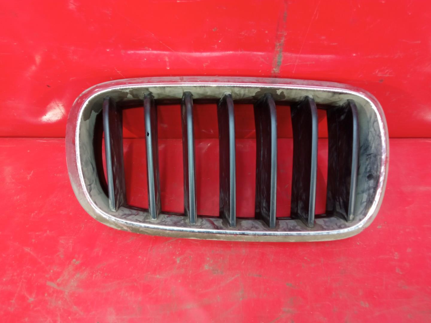 Решетка радиатора