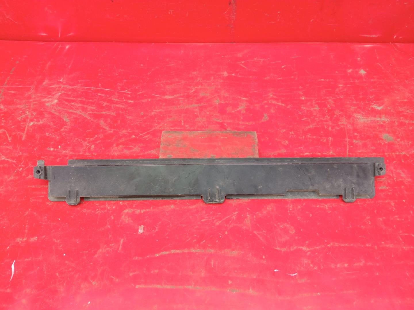 Кронштейн крепежный вспомогательный (разного назначения)