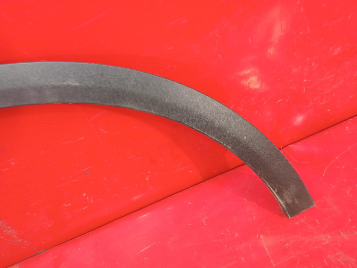 Накладка на крыло