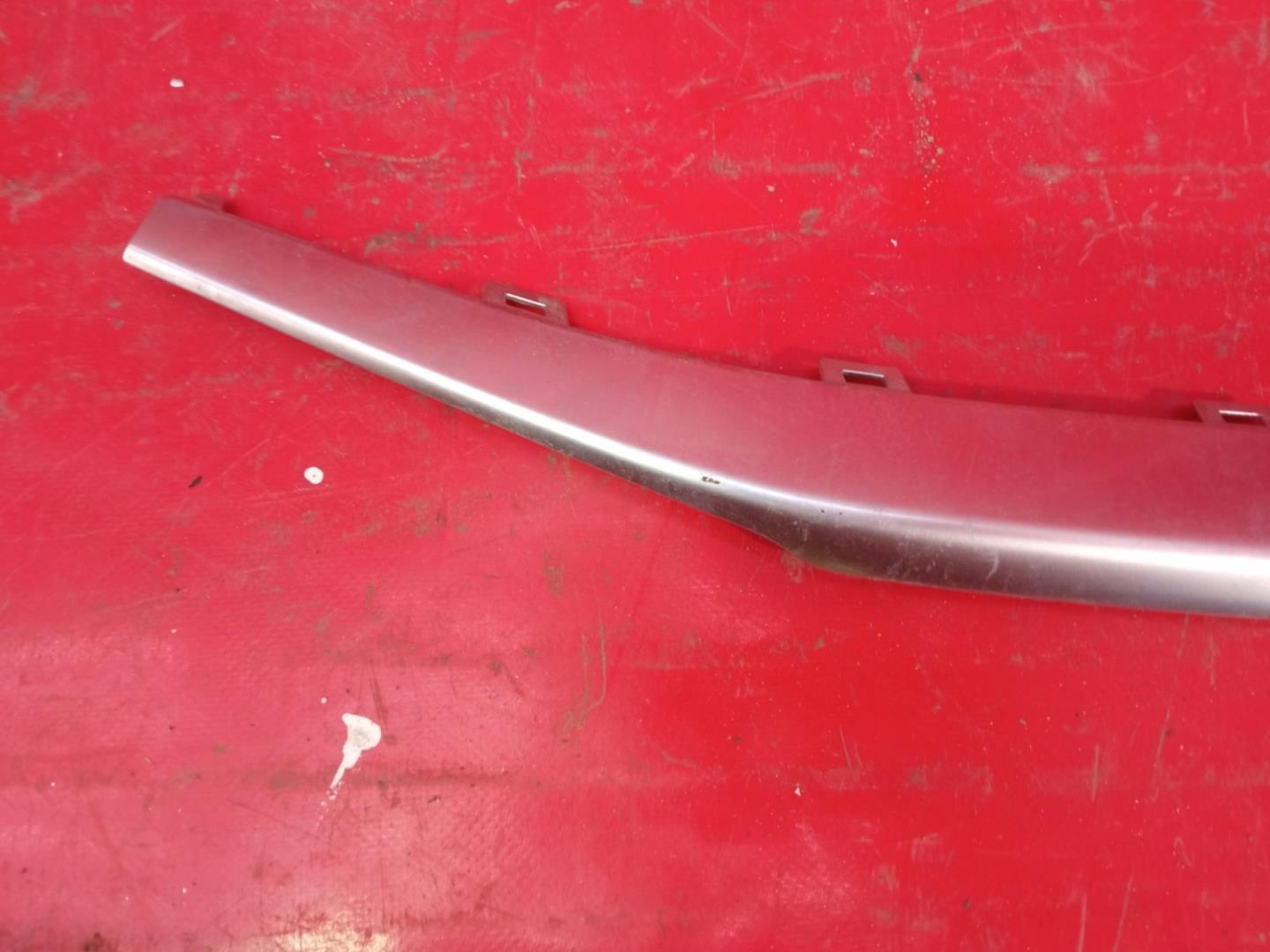 Накладка на решетку радиатора