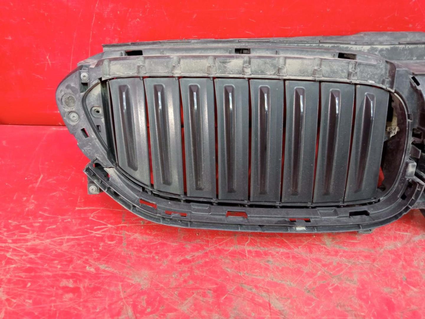 Жалюзи (воздуховод) бампера переднего