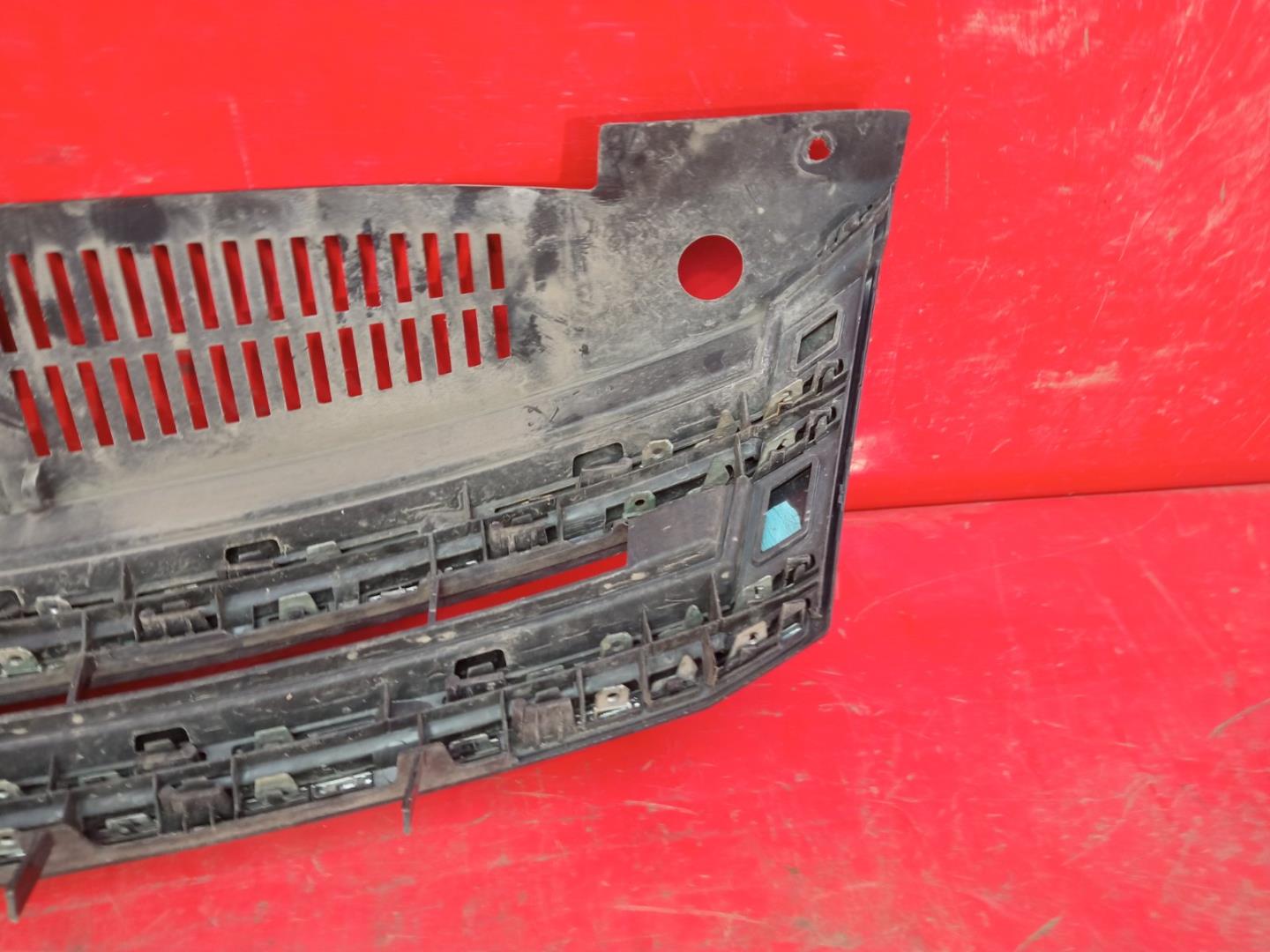 Решетка радиатора