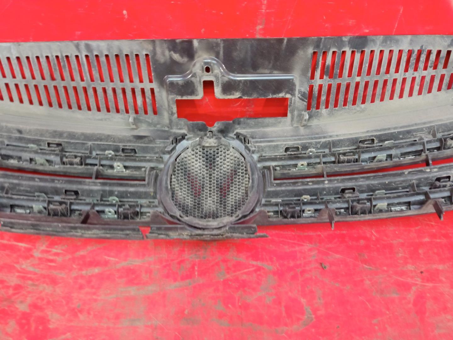 Решетка радиатора