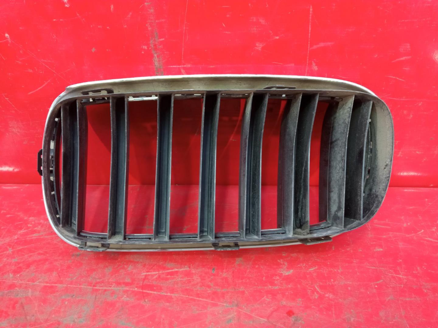 Решетка радиатора