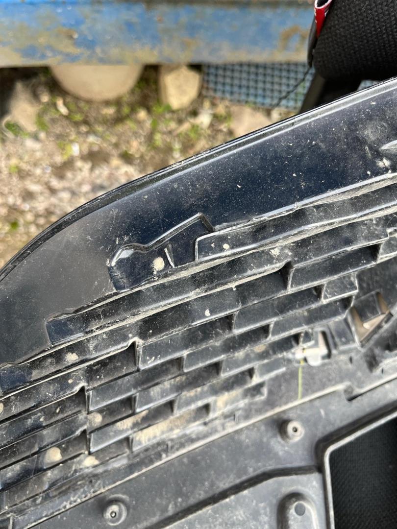 Решетка радиатора