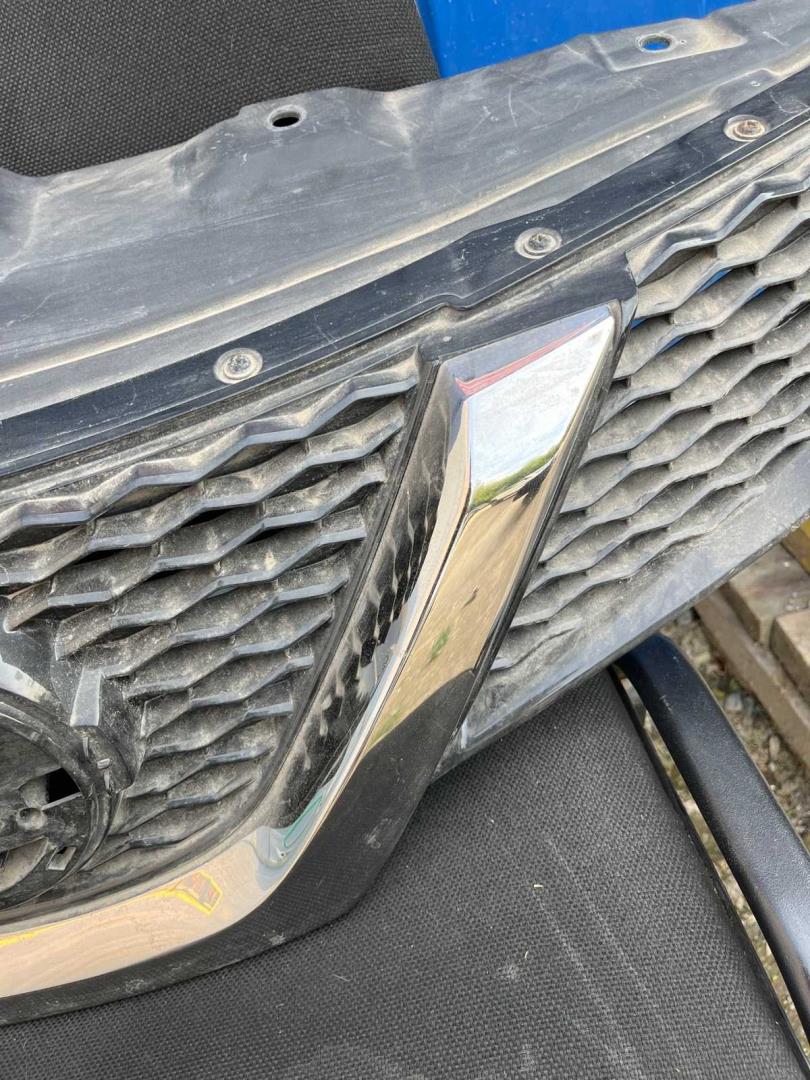 Решетка радиатора