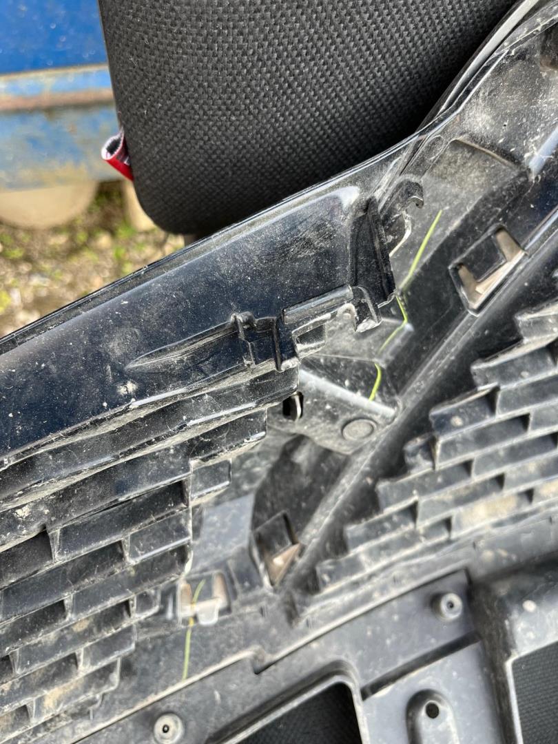 Решетка радиатора