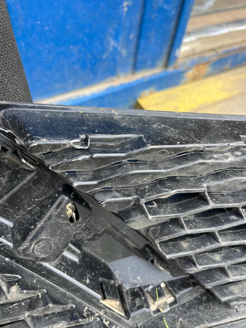 Решетка радиатора