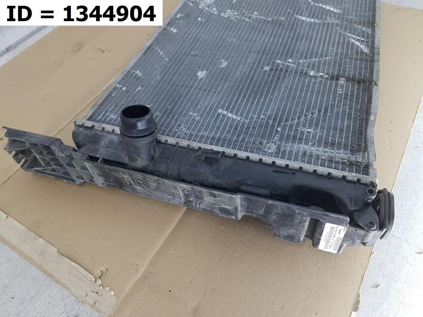 Радиатор охлаждения двигателя основной