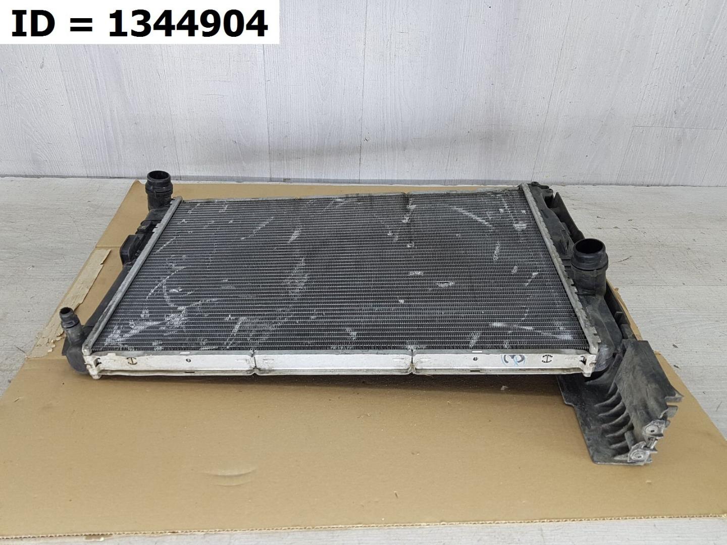 Радиатор охлаждения двигателя основной