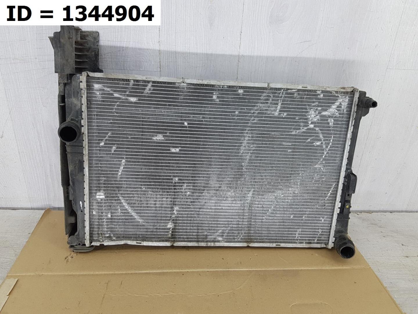 Радиатор охлаждения двигателя основной