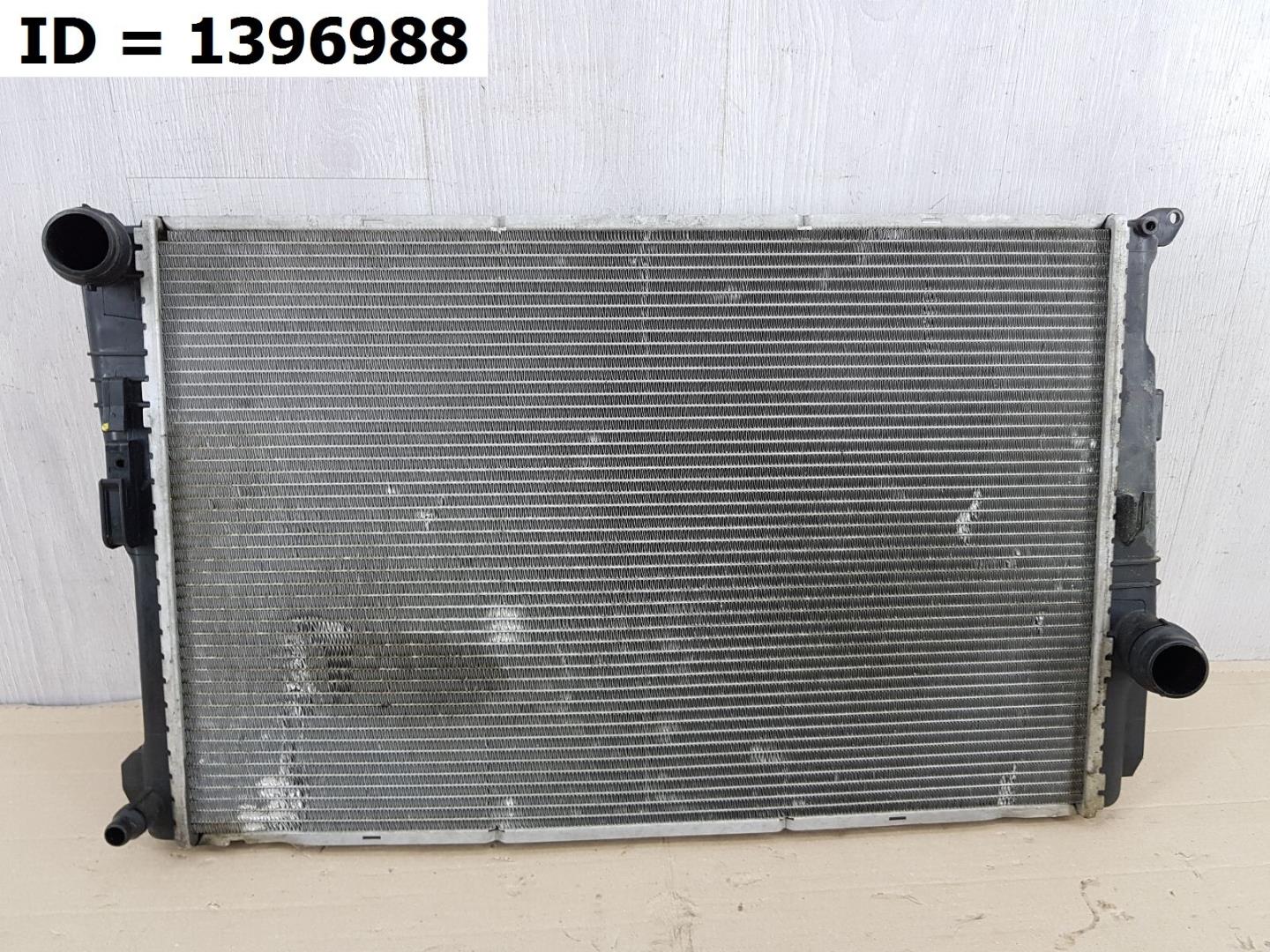 Радиатор охлаждения двигателя основной