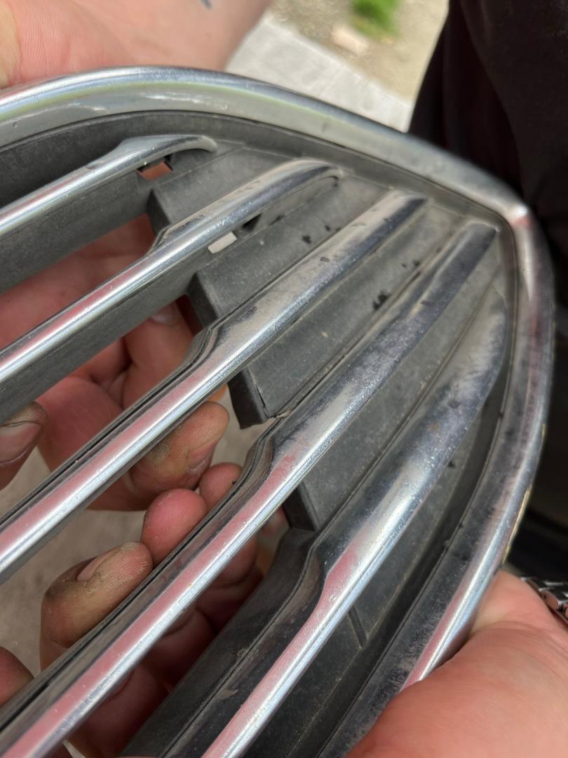 Решетка радиатора