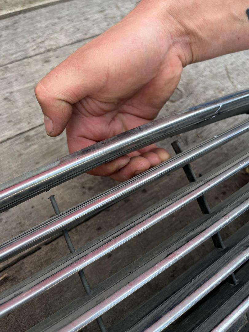 Решетка радиатора