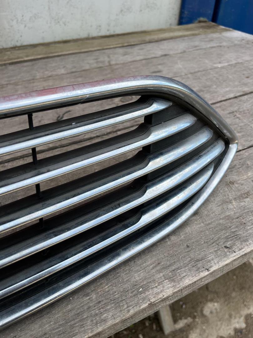 Решетка радиатора