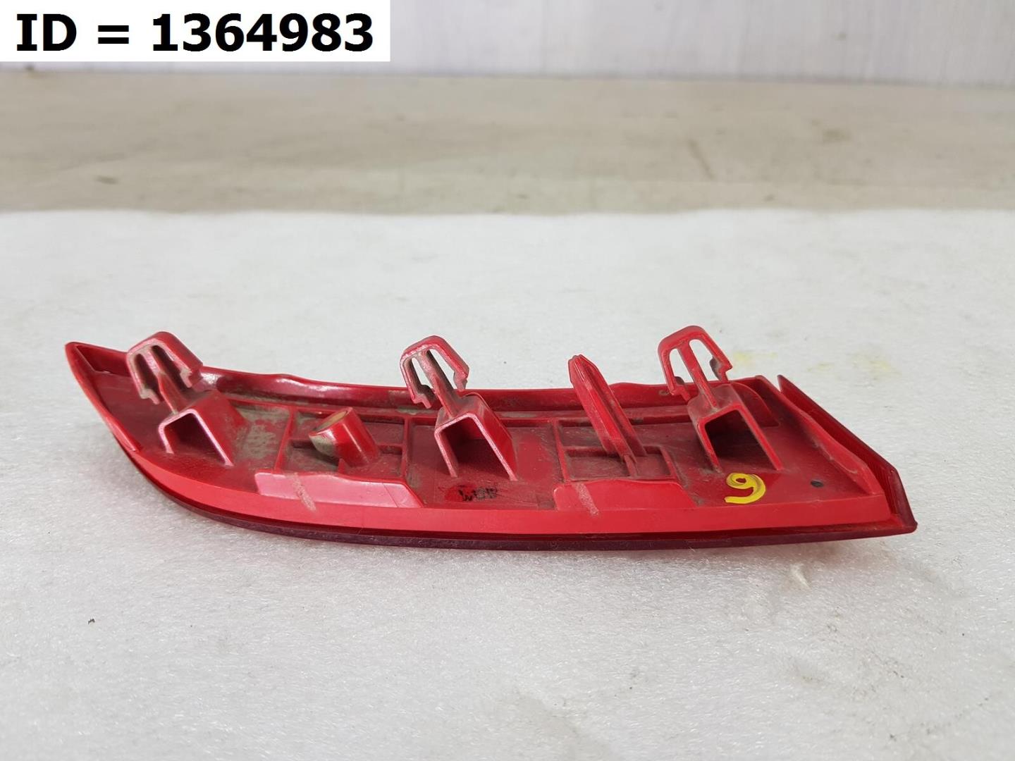 Отражатель в бампер