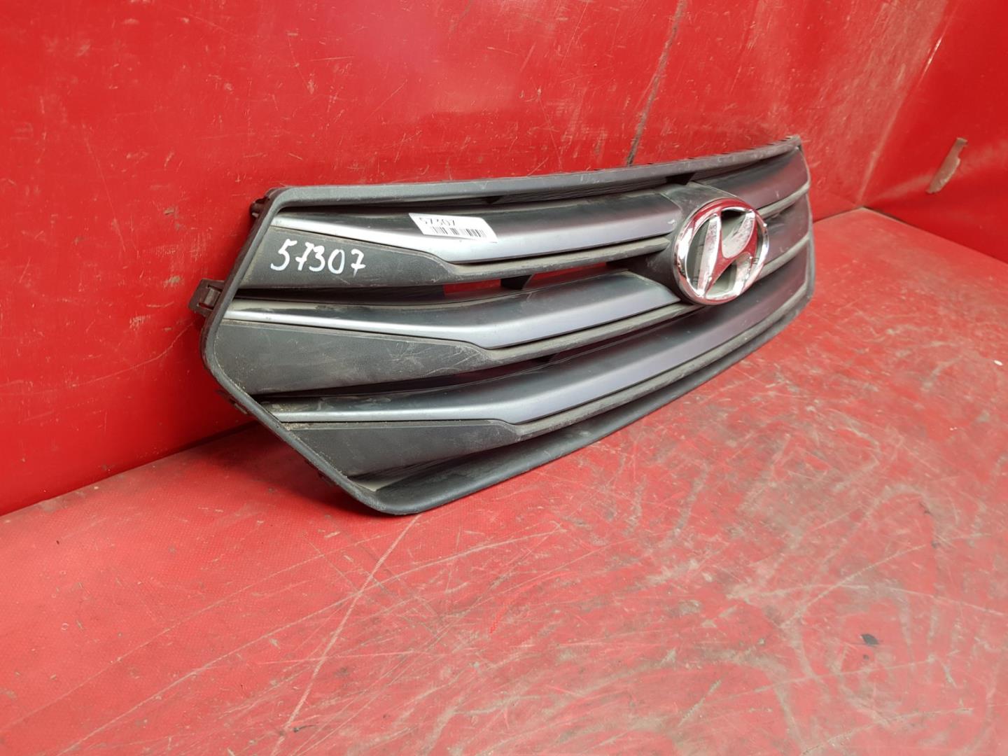 Решетка радиатора