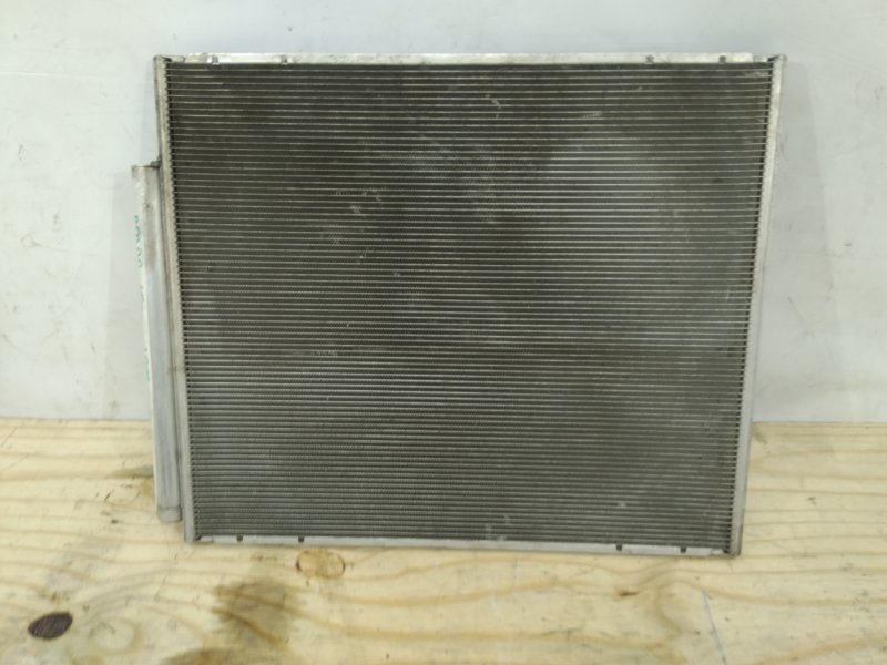 Радиатор кондиционера / конденсер