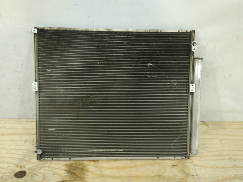 Радиатор кондиционера / конденсер