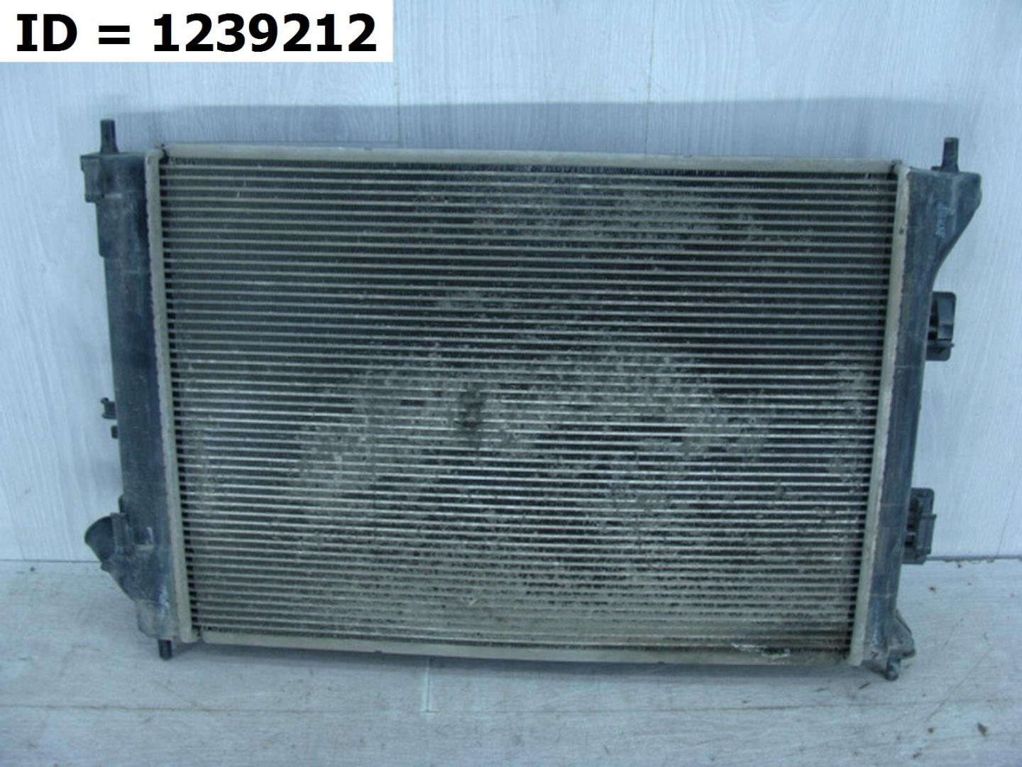 Радиатор охлаждения двигателя основной