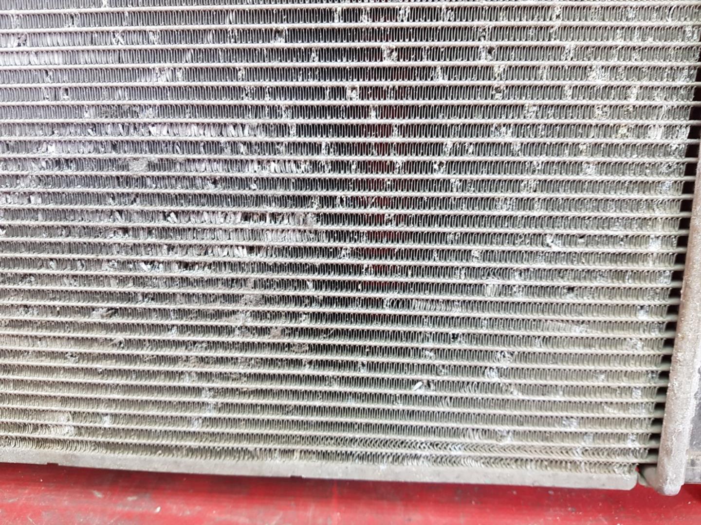 Радиатор охлаждения двигателя основной