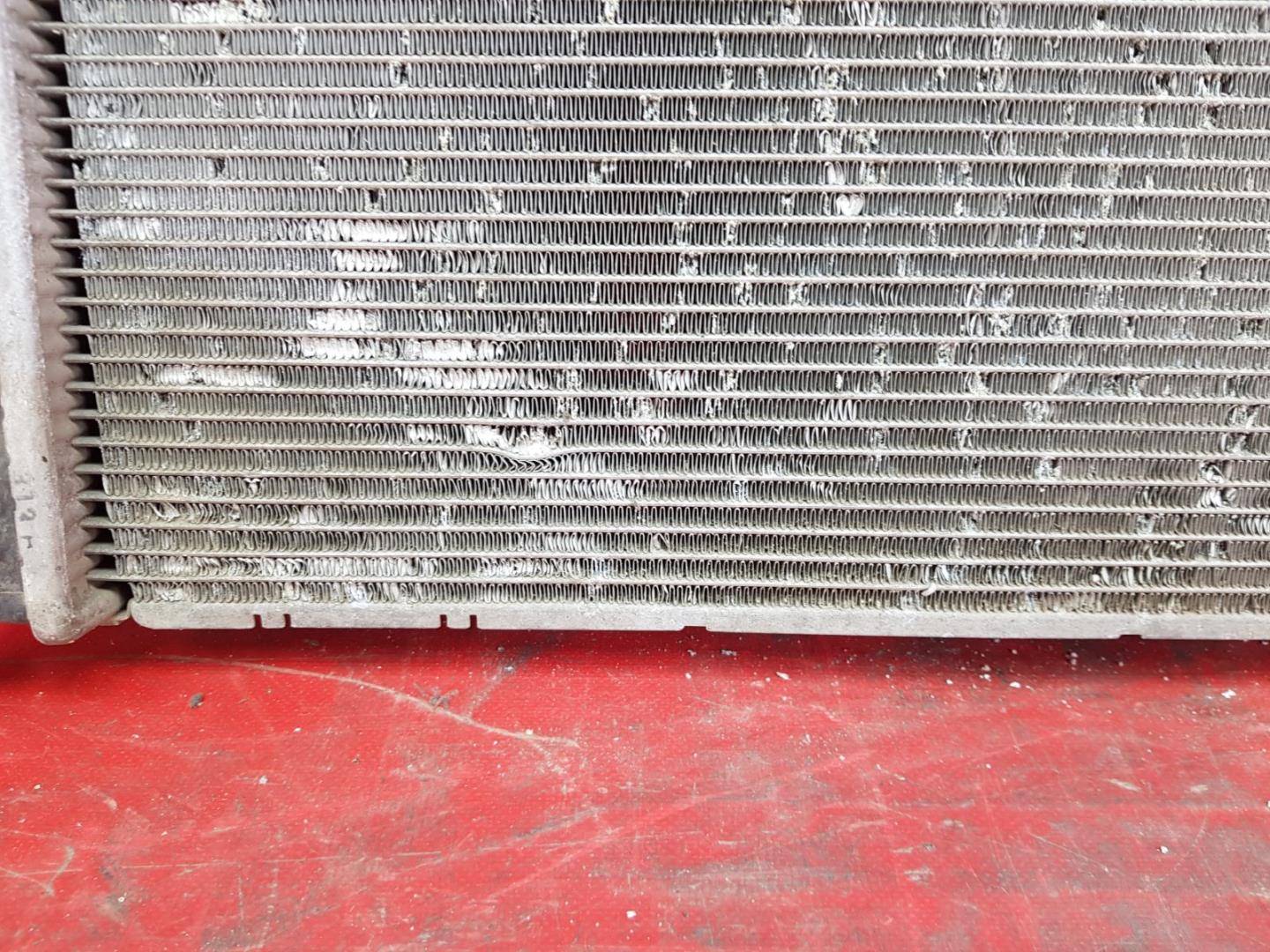 Радиатор охлаждения двигателя основной