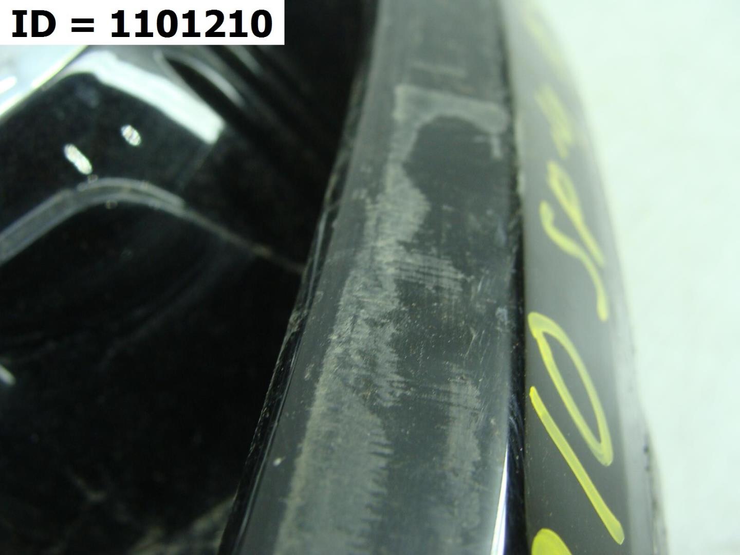 Накладка (кузов наружные)