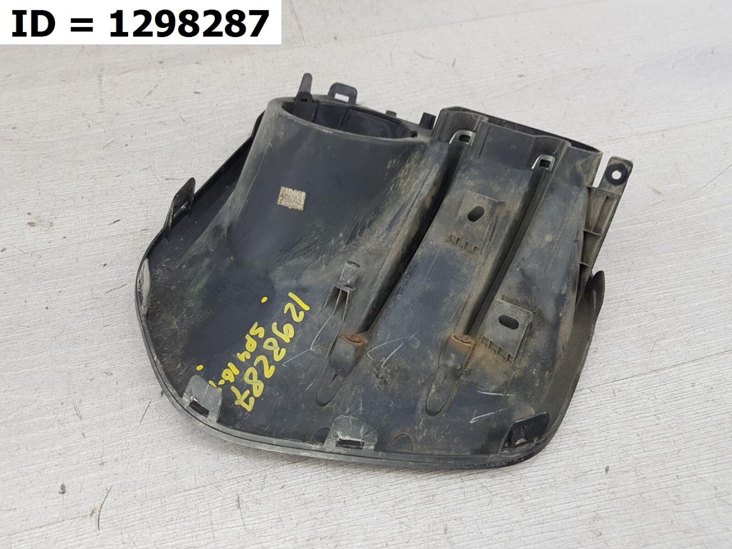 Накладка (кузов наружные)