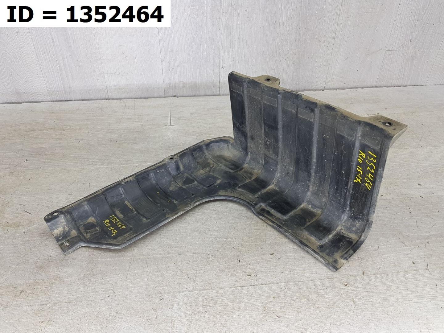 Пыльник двигателя