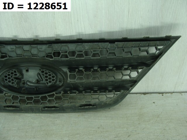 Решетка радиатора