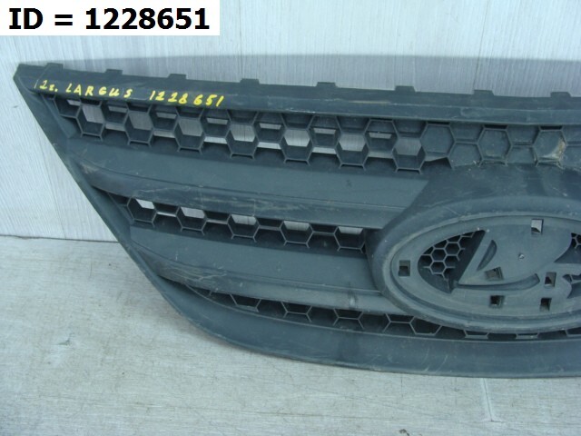 Решетка радиатора