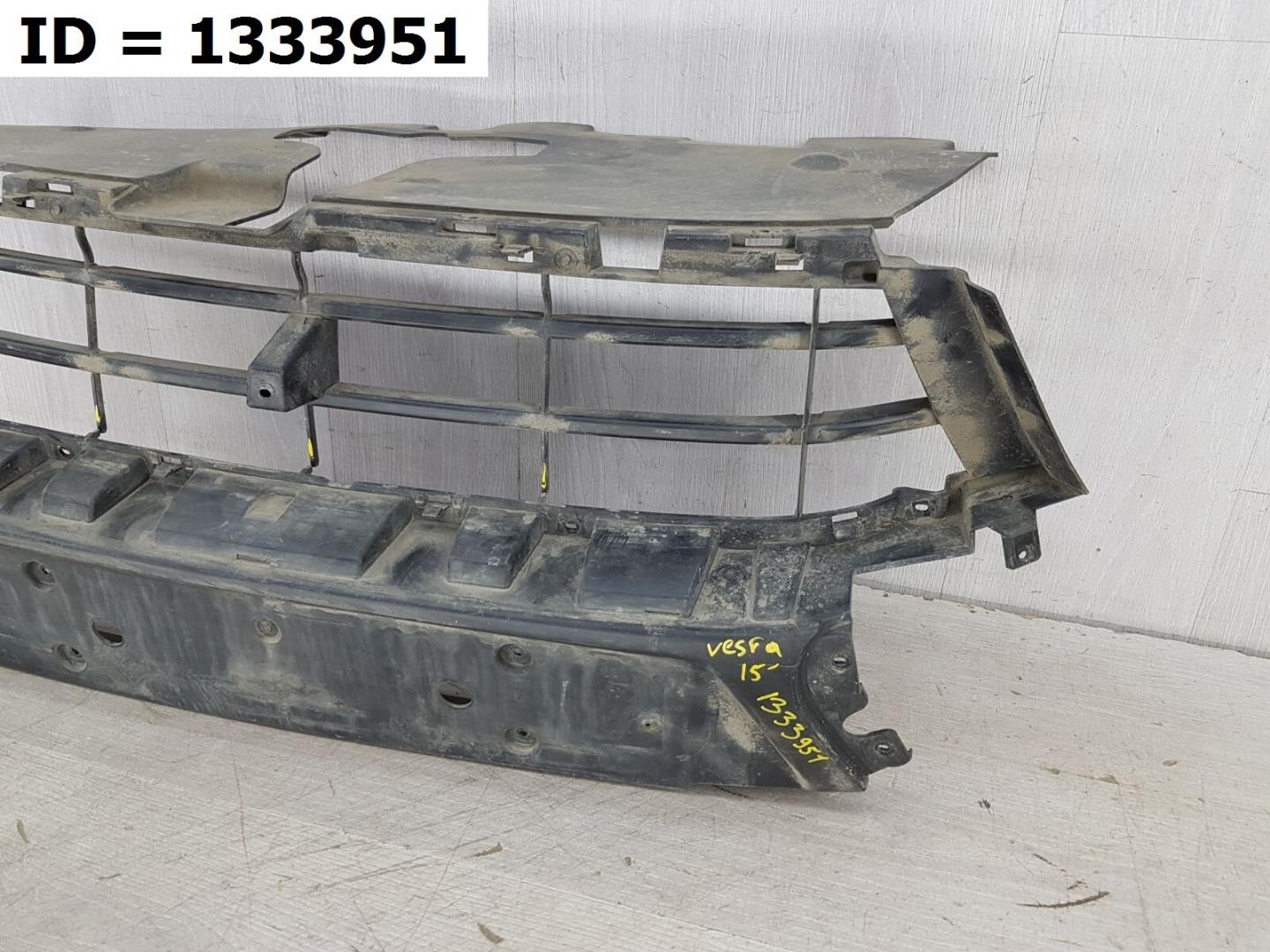 Решетка радиатора