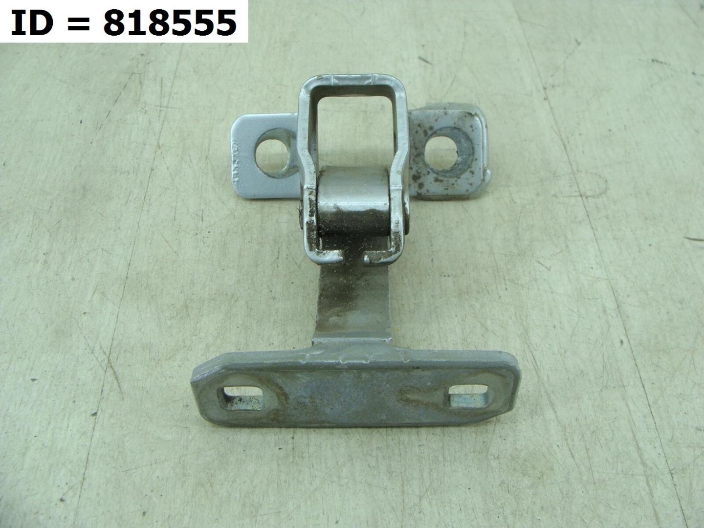 Петля крышки багажника