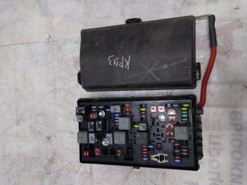 Блок предохранителей