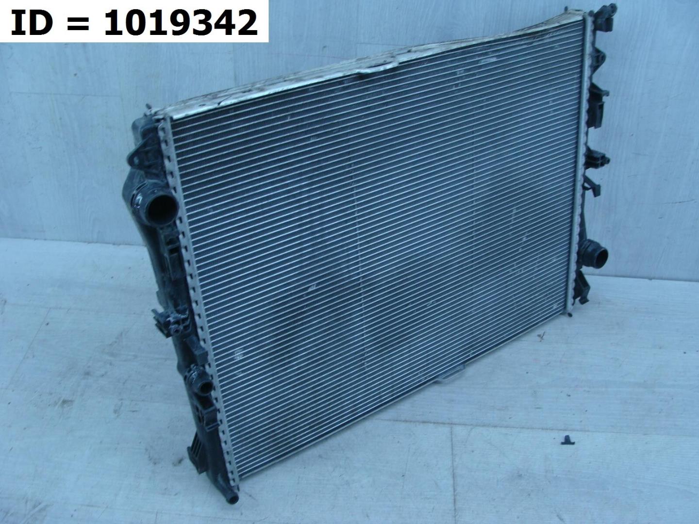 Радиатор охлаждения двигателя основной