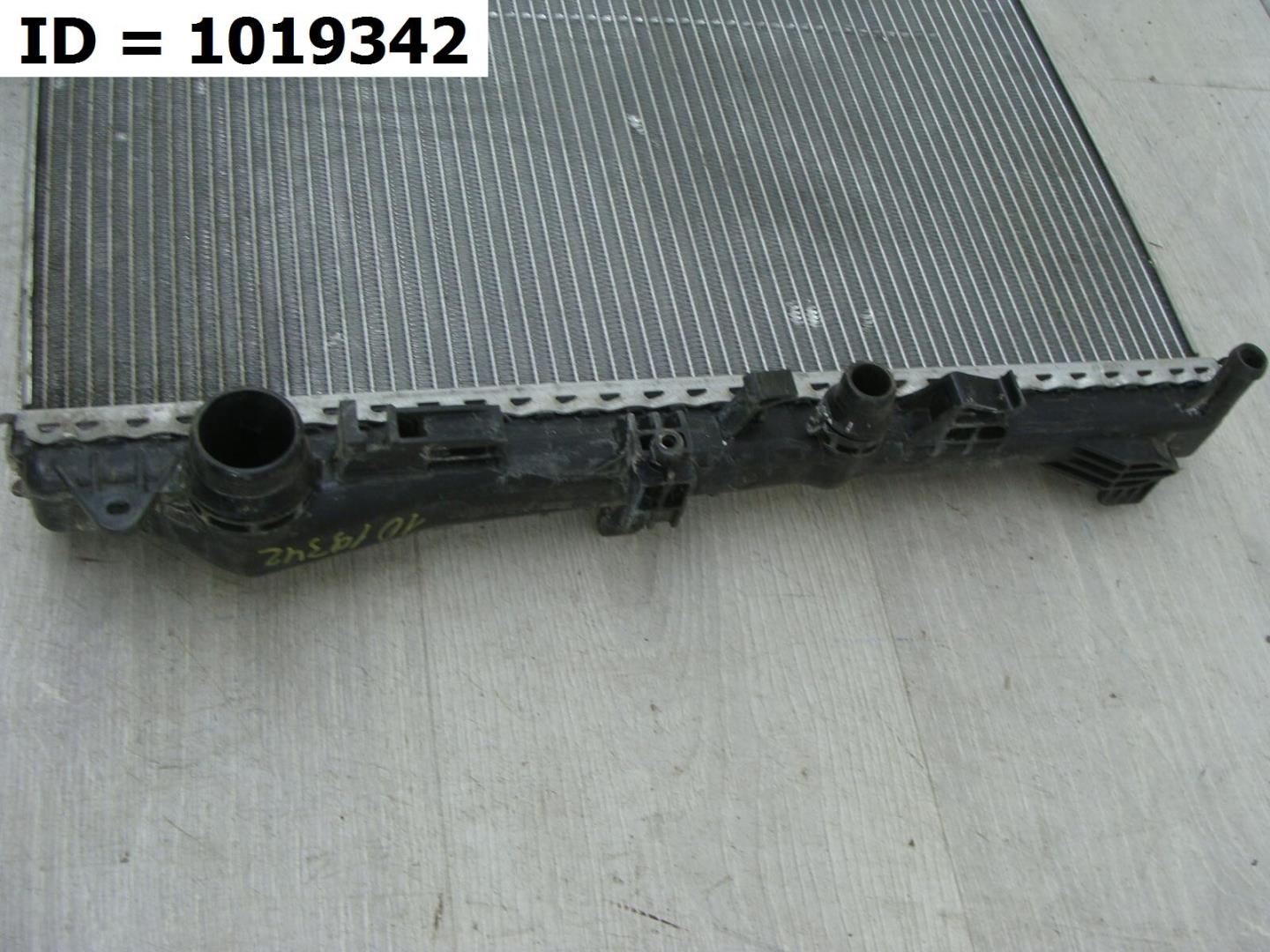 Радиатор охлаждения двигателя основной