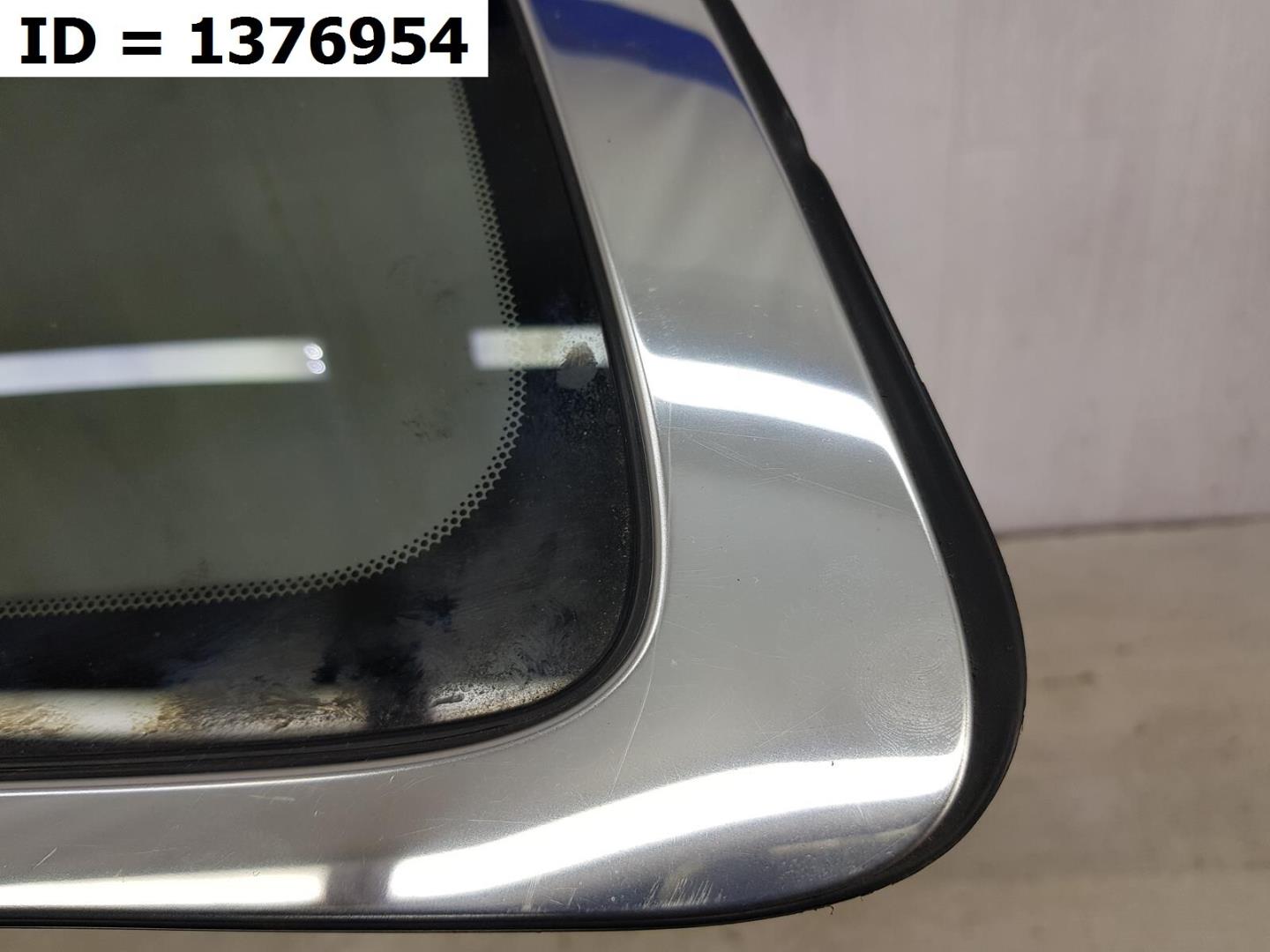 Стекло боковое