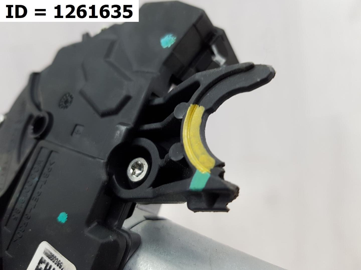 Моторчик стеклоочистителя передний