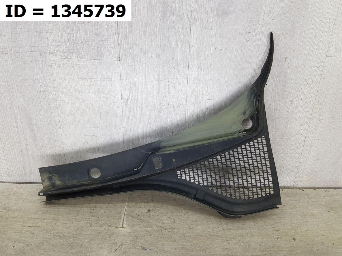 Решетка стеклоочистителей (Жабо)