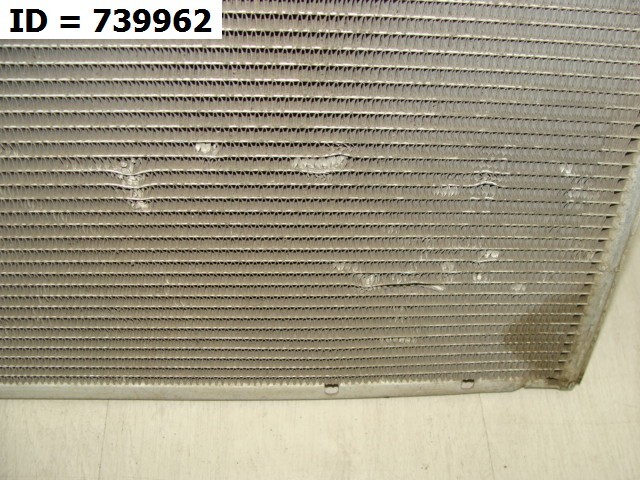 Радиатор кондиционера / конденсер