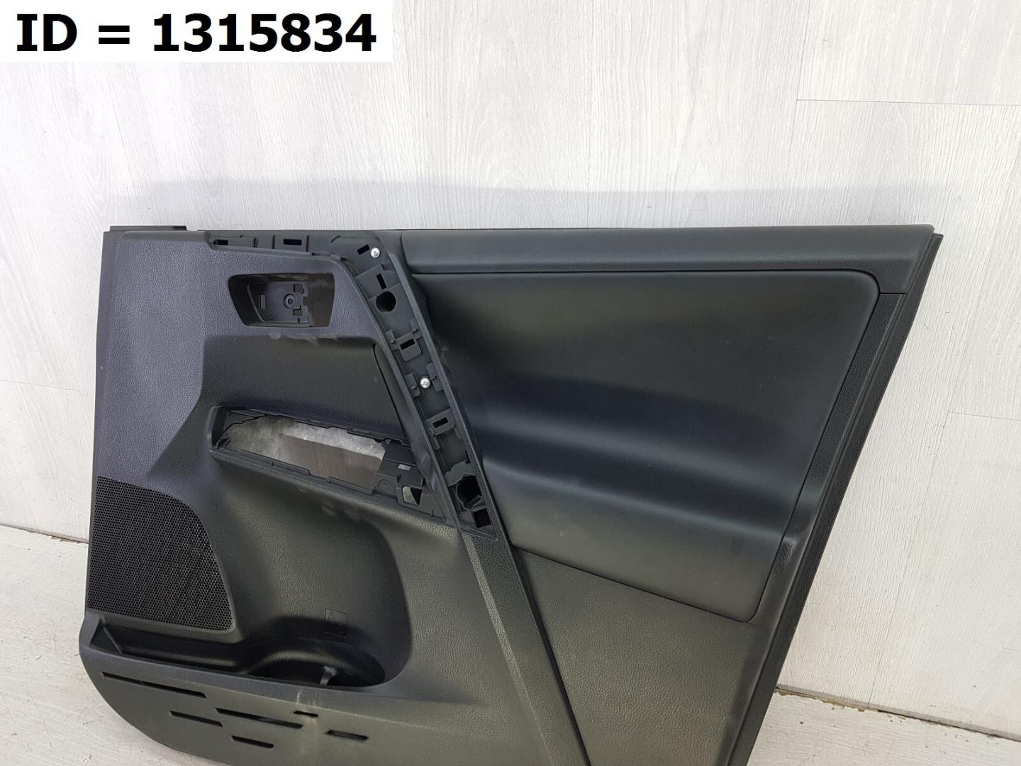 Обшивка двери