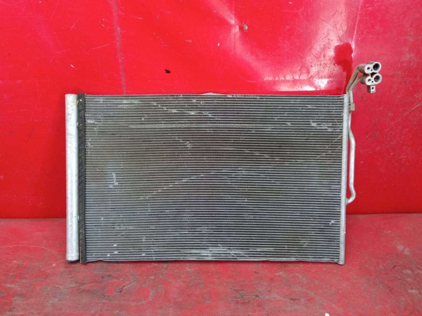Радиатор кондиционера / конденсер